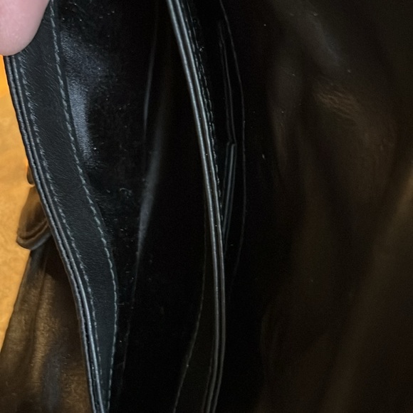 New Gucci black clutch with gold accents in box with dust bag - Picture 6 of 7